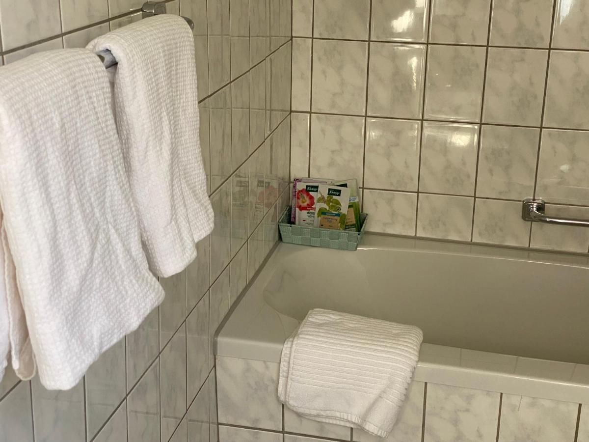 Haus Kroneck-Salis Gaesteappartement Bad Iburg Buitenkant foto
